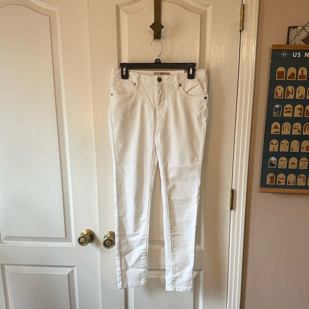 F1 Hybrid & Company Women's White Skinny Jeans